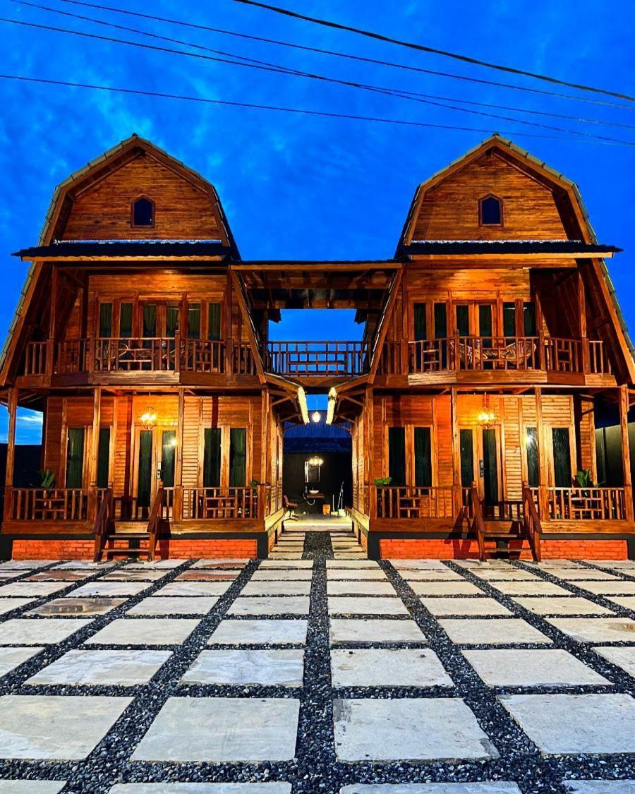 Noerbaya House Bukittinggi Villa Екстериор снимка